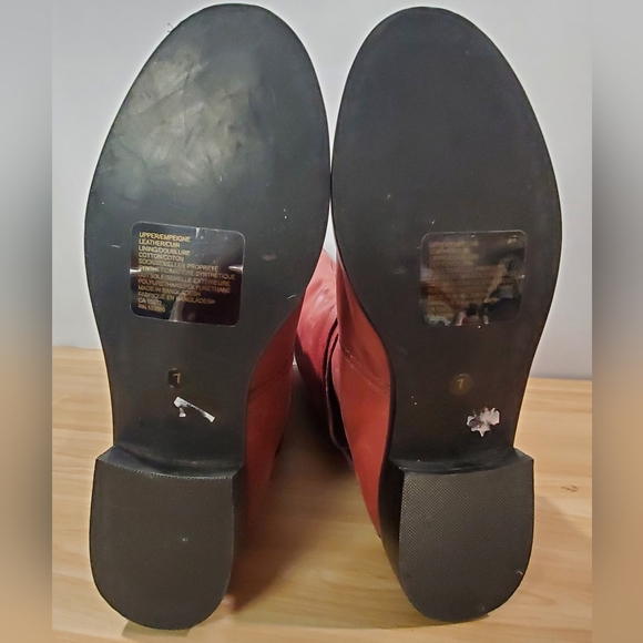 MaxGreat Leather Riding Style Tall Buttery Soft Leather Boots Distressed NWOT - Picture 6 of 11